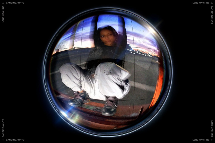 时尚鱼眼效果广角相机扭曲视角照片Photoshop模板 Spying Glass - Fisheye Photoshop Effect , 第1张