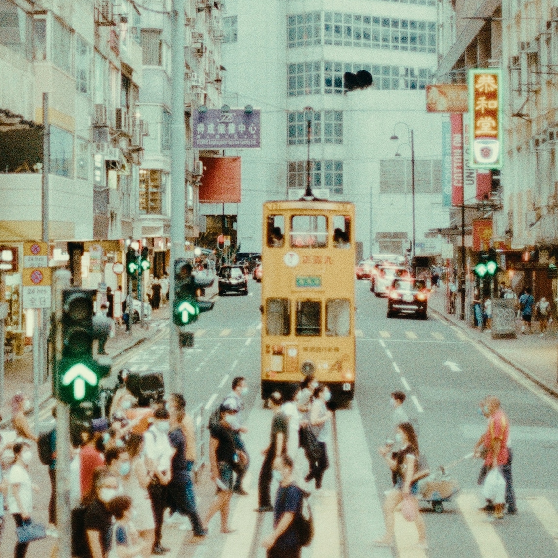 Analogica.lab 真实复古胶片温暖色彩模拟LUT调色预设包 Super16 Fuji 3513 16MM Film Emulation 插件预设 第7张